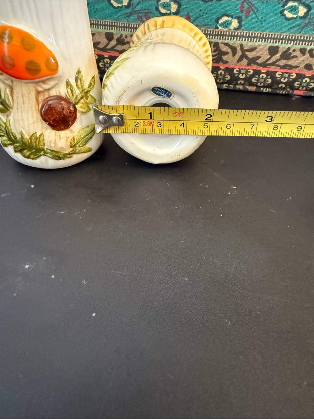 Vintage 1970s Merry Mushrooms Sears Salt and Pepper / Spice Shakers. - Picture 8 of 8